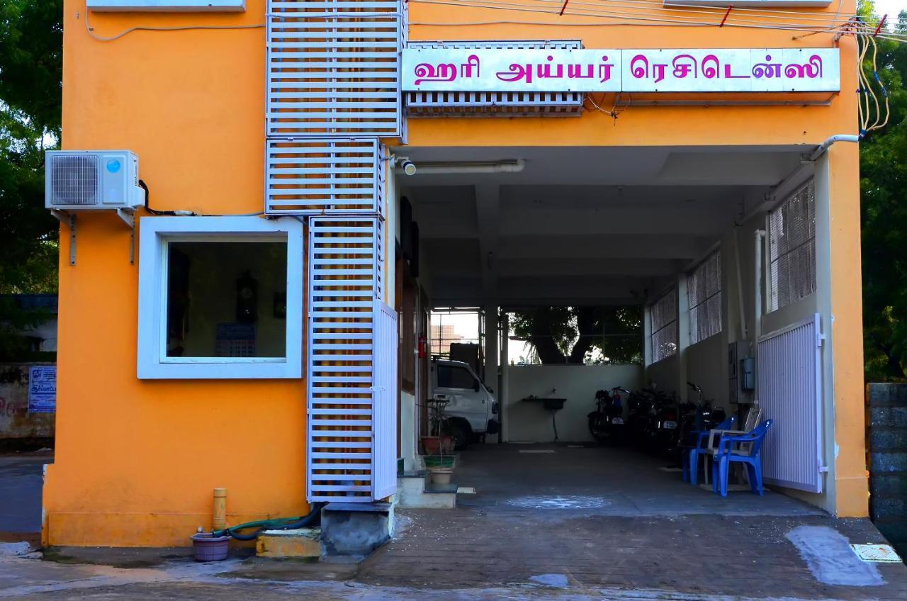 فندق Tiruchchendūrفي  Hari Iyer Residency المظهر الخارجي الصورة